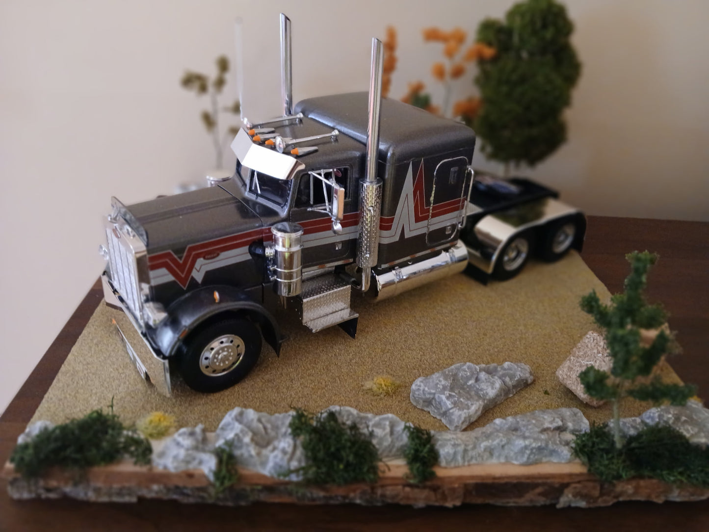PB123 (Style 2) - Peterbilt Decal Stripes