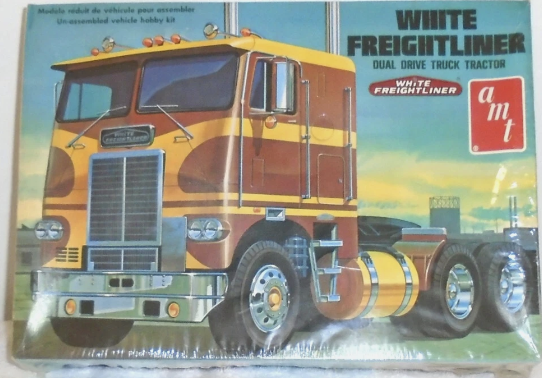 FL105 - Freightliner Decal Stripes