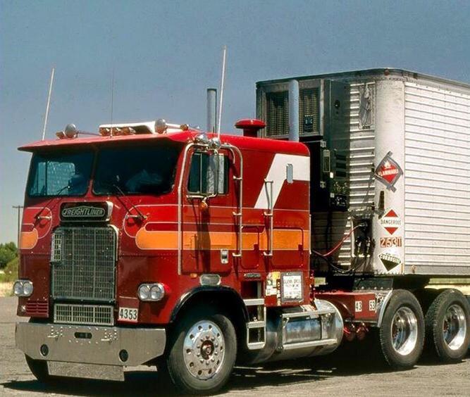 FL115 - Freightliner Cabover & Conventional Decal Stripes