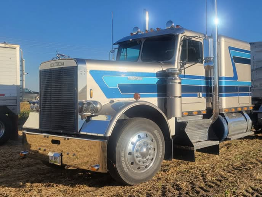 PB147 - Peterbilt/Freightliner Conventional Decal Stripes