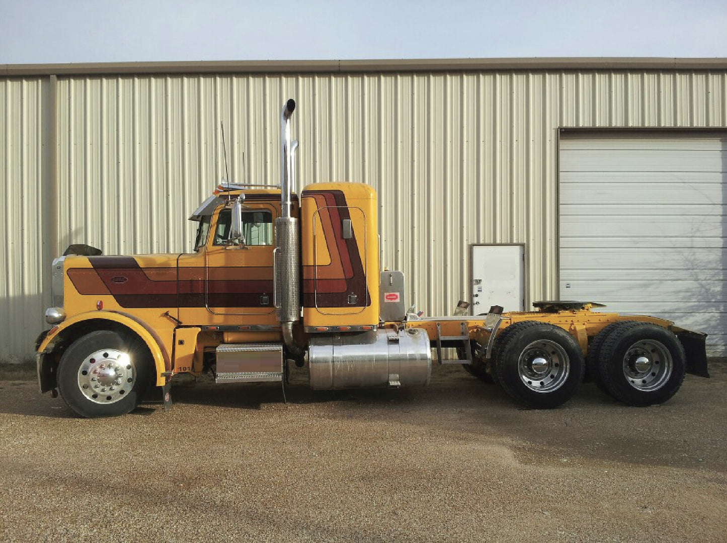 PB117 - Peterbilt Decal Stripes