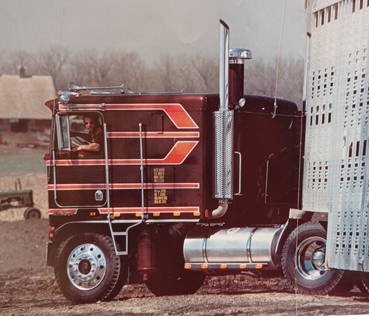 KW103 - Kenworth Decal Stripes