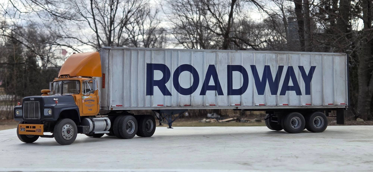 Roadway (40' Trailer) Style 2 Model Decals